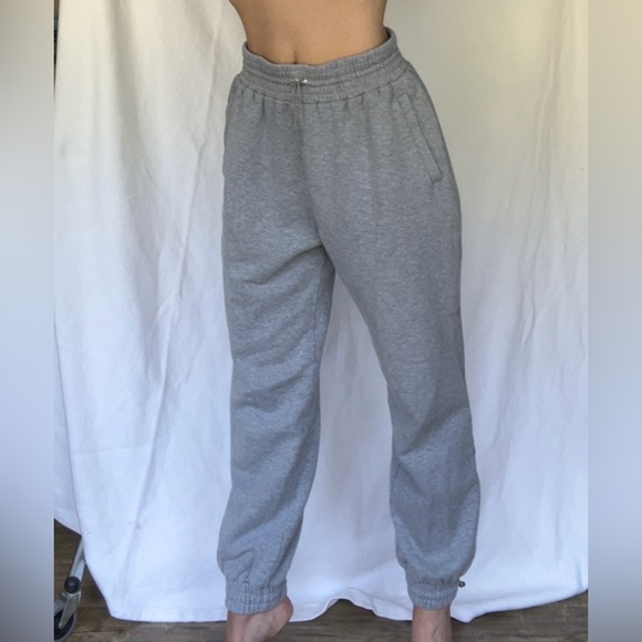 grey For Love & Lemons drawstring jogger sweatpants - Picture 3 of 11
